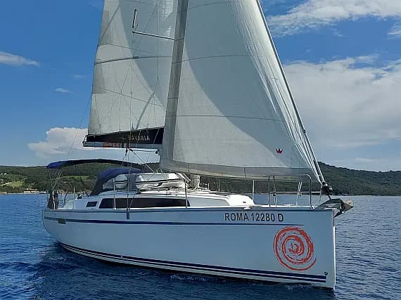 Bavaria Cruiser 34 in Puntone / Marina di Scarlino - image 1