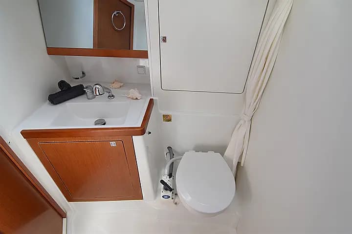 Oceanis 48 in Corfu / Gouvia / D-Marin Marina Gouvia - Photo 3