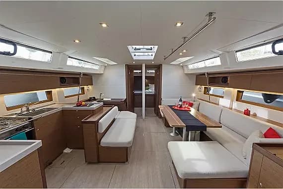 Oceanis 51.1 in Kos / Marina Kos - Photo 3