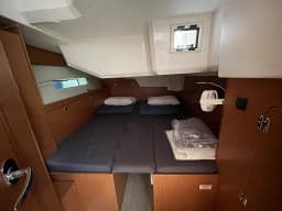 Bavaria C46 in Athens / Alimos Marina thumbnail 7