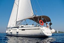 Bavaria Cruiser 41 in Murter / Marina Hramina thumbnail 10