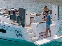 Dufour 41 in Mallorca / Palma de Mallorca / La Lonja Marina Charter thumbnail 12