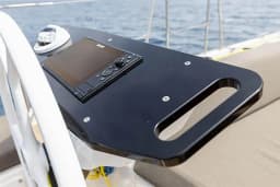 Dufour 41 in Mallorca / Palma de Mallorca / La Lonja Marina Charter thumbnail 6