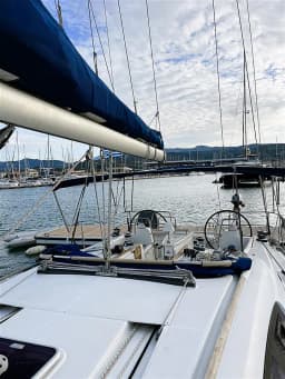 Oceanis 43 in Lavrion Main Port thumbnail 16