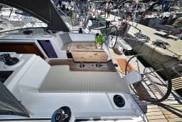 Bavaria C38 in Sukošan / D-Marin Dalmacija Marina thumbnail 11