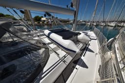 Bavaria C38 in Sukošan / D-Marin Dalmacija Marina thumbnail 16