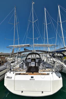 Bavaria C38 in Sukošan / D-Marin Dalmacija Marina thumbnail 6