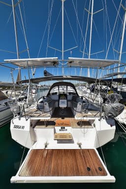 Bavaria C38 in Sukošan / D-Marin Dalmacija Marina thumbnail 7