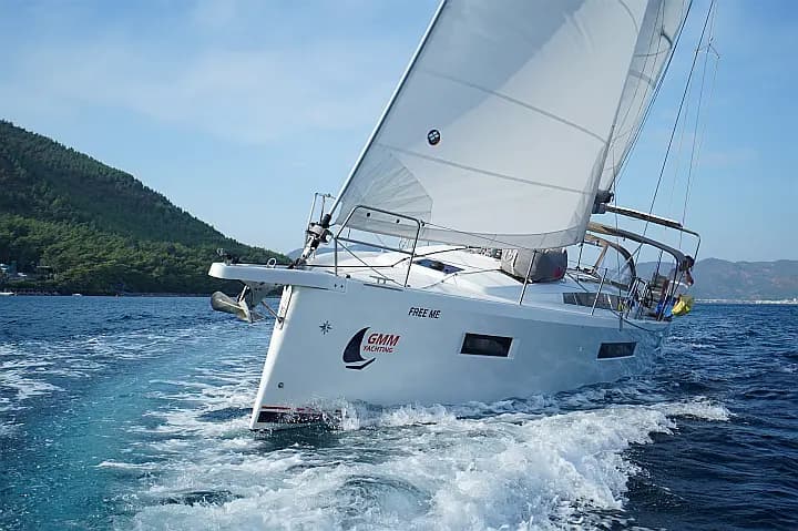 Sun Odyssey 410 in Rhodes New Marina - Photo 4