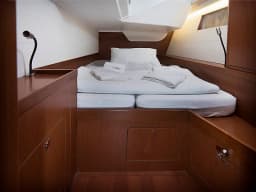 Oceanis 48 in Kaštel Gomilica / Marina Kaštela thumbnail 6