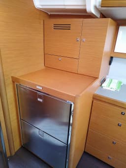 Dufour 430 in Corfu / Gouvia / D-Marin Marina Gouvia thumbnail 14