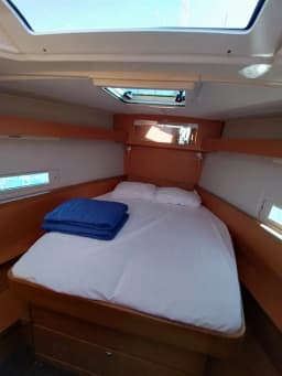Dufour 430 in Corfu / Gouvia / D-Marin Marina Gouvia thumbnail 18