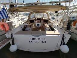 Dufour 430 in Corfu / Gouvia / D-Marin Marina Gouvia thumbnail 21