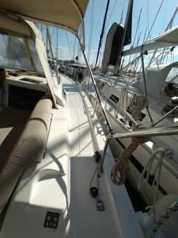 Dufour 430 in Corfu / Gouvia / D-Marin Marina Gouvia thumbnail 23