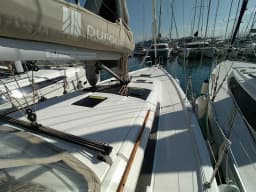 Dufour 430 in Corfu / Gouvia / D-Marin Marina Gouvia thumbnail 34