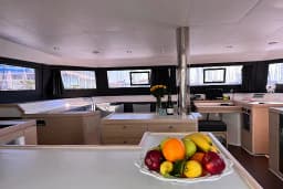 Dufour Catamaran 48 in Salerno / Marina d'Arechi thumbnail 6