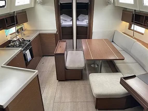 Oceanis 46.1 in Preveza Main Port - Photo 3