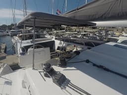 Astréa 42 in Šibenik / D-Marin Marina Mandalina thumbnail 5