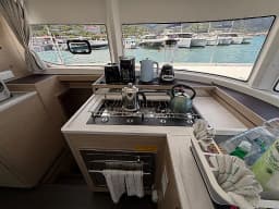 Lagoon 43 in Tortola / Road Town / Fort Burt Marina thumbnail 12