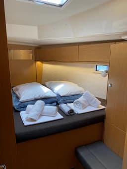Bavaria Cruiser 46 in Athens / Alimos Marina thumbnail 22