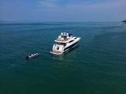 Sunseeker 90 in Phuket / Ao Po Grand Marina thumbnail 10