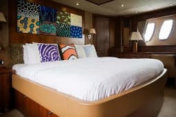 Sunseeker 90 in Phuket / Ao Po Grand Marina thumbnail 38