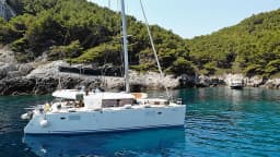 Lagoon 450 Fly in Kaštel Gomilica / Marina Kaštela thumbnail 7
