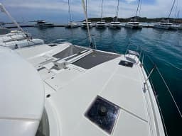 Lagoon 46 in Sardinia / Portisco / Cala dei Sardi thumbnail 12