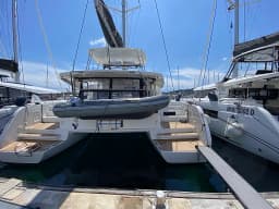 Lagoon 46 in Sardinia / Portisco / Cala dei Sardi thumbnail 6