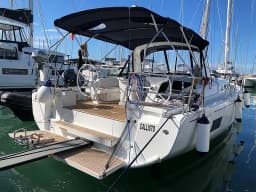 Oceanis 46.1 in Salerno / Marina d'Arechi thumbnail 13