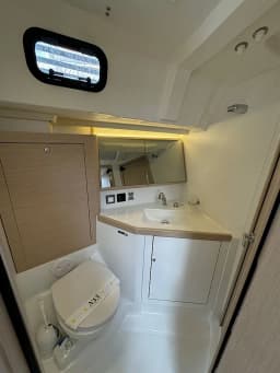 Oceanis 46.1 in Salerno / Marina d'Arechi thumbnail 3