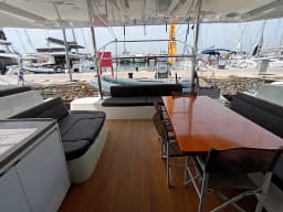Lagoon 50 in Athens / Alimos Marina thumbnail 11