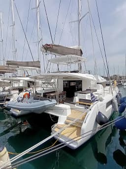 Lagoon 50 in Athens / Alimos Marina thumbnail 20