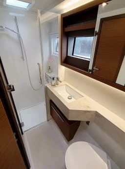 Lagoon 50 in Athens / Alimos Marina thumbnail 3