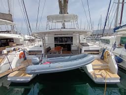 Lagoon 50 in Athens / Alimos Marina thumbnail 6