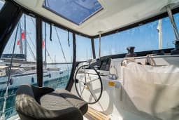 Lagoon 42 in Corfu / Mpenitses / Marina Benitses thumbnail 30