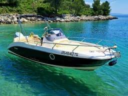 Key Largo 24 in Trogir City Port thumbnail 18
