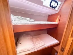 Dufour 430 in Göcek Mucev Marina thumbnail 17