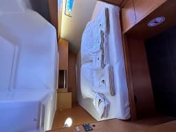 Dufour 430 in Göcek Mucev Marina thumbnail 19