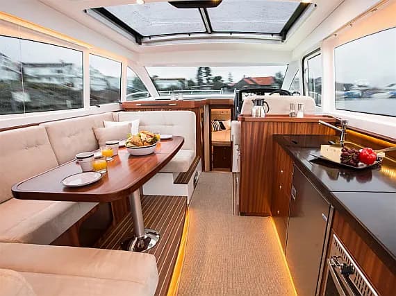 Nimbus 405 Flybridge in Pirovac / Marina Pirovac - Photo 3