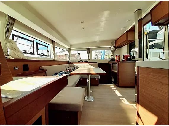 Lagoon 40 in Dubrovnik / ACI Marina Dubrovnik - Photo 3