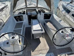 Oceanis 41.1 in Sukošan / D-Marin Dalmacija Marina thumbnail 12