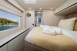Sunreef 60 in Kaštel Gomilica / Marina Kaštela thumbnail 37