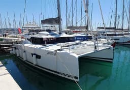 Elba 45 in Seget Donji / Marina Baotić thumbnail 5