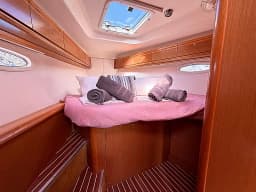 Bavaria Cruiser 40 in Lefkada / Vliho Yacht Club thumbnail 12