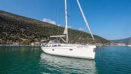 Bavaria Cruiser 40 in Lefkada / Vliho Yacht Club thumbnail 5