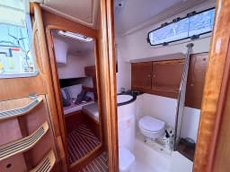 Bavaria Cruiser 40 in Lefkada / Vliho Yacht Club thumbnail 8