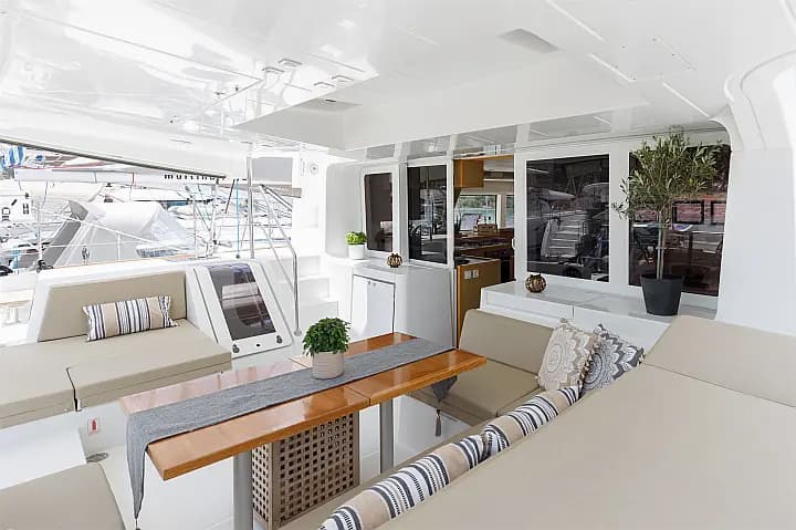 Lagoon 52 in Lavrion / Olympic Marina - Photo 5