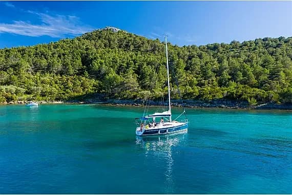 Elan 340 in Sukošan / D-Marin Dalmacija Marina - Photo 3