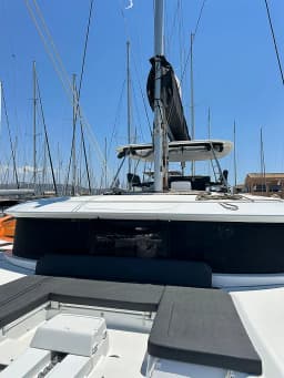 Lagoon 46 in Lefkada / D-Marin Marina Lefkas thumbnail 12